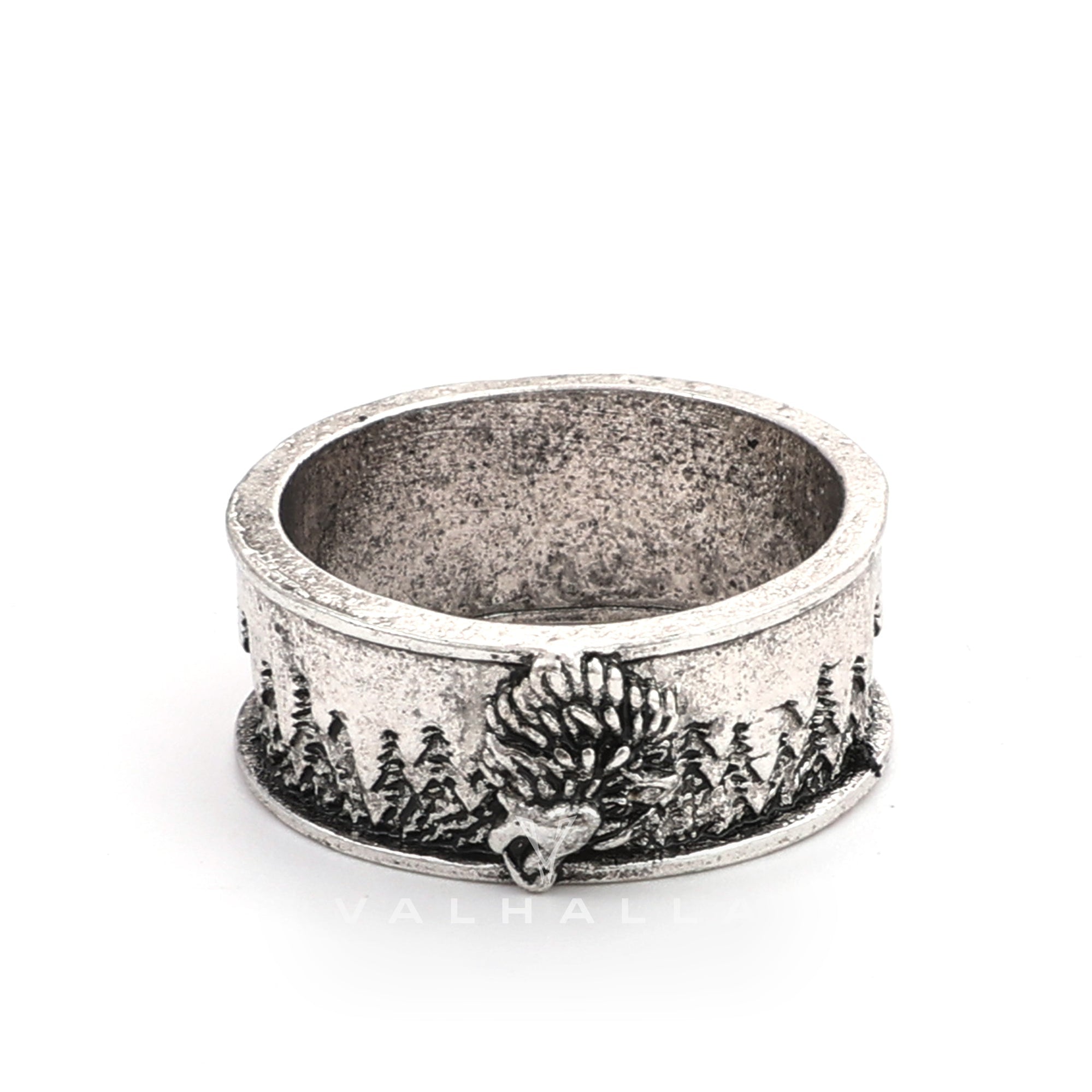 Howling Lone Wolf Ring