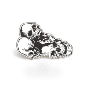 Gothic Stacked Skull Heads Alloy Brooch