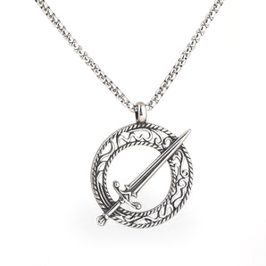 Blades Of Darkmoon Pendant & Chain