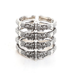 Detailed Vertebrae Ring